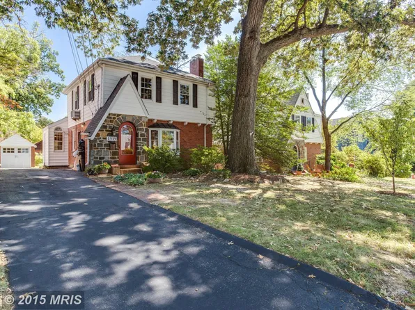 1413 N Wakefield St, Arlington, VA 22207