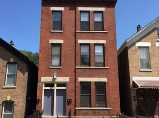 2254 N Janssen Ave #2A, Chicago, IL 60614