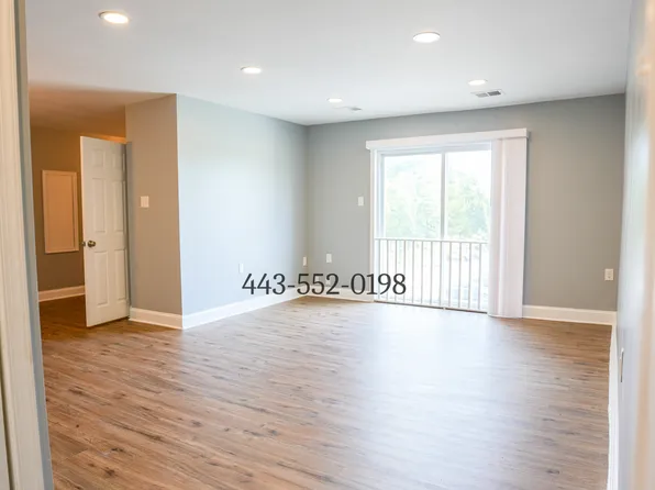 3926 Rolling Rd #10, Baltimore, MD 21208
