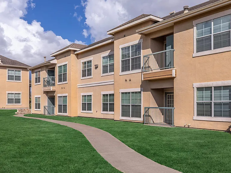 10342 River Run Blvd — Photo 8