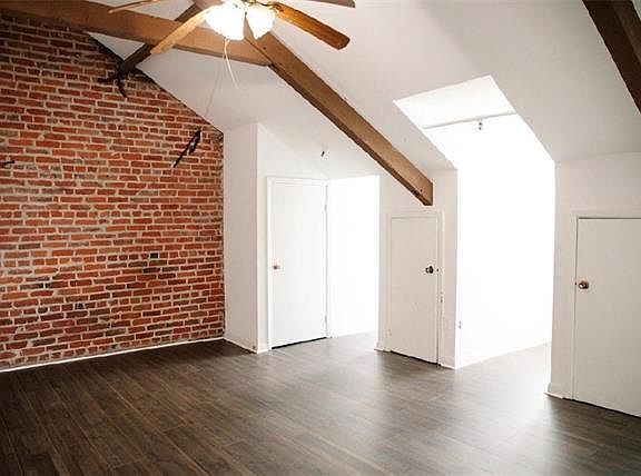 4th image of 807 Bourbon St #8/2C