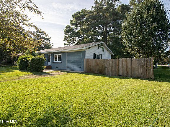 3rd image of 114 Shamrock Drive