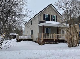 804 Maple St, Sault Sainte Marie, MI 49783