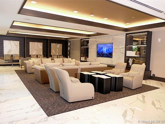 3rd image of 301 Altara 618