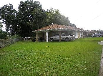 2nd image of 3633 Havana St