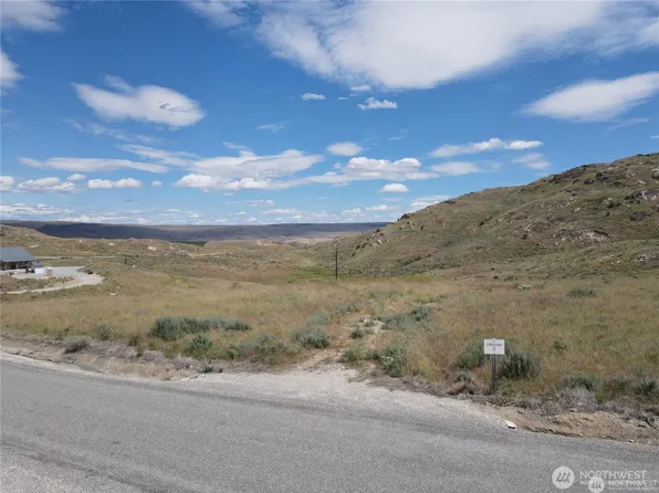 0 Lipizzan Lot 3, Brewster, WA 98812