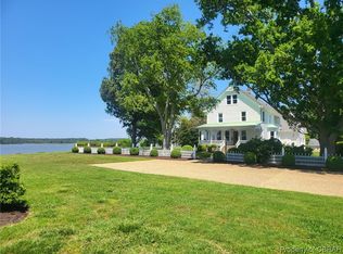 594 Colony Rd, Newport News, VA 23602