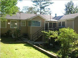 4th image of 1145 Alford Ave