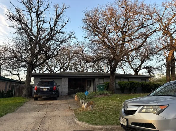 6337 Norma St, Fort Worth, TX 76112
