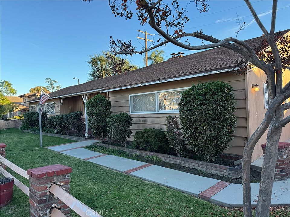 1st image of 9168 Wedgewood Ln