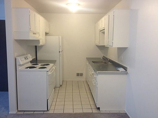 2nd image of 2744 Golfside Dr APT 507