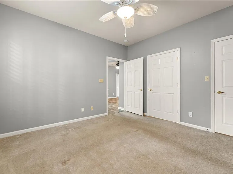 1600 Long Grove Dr #1514 — Photo 14