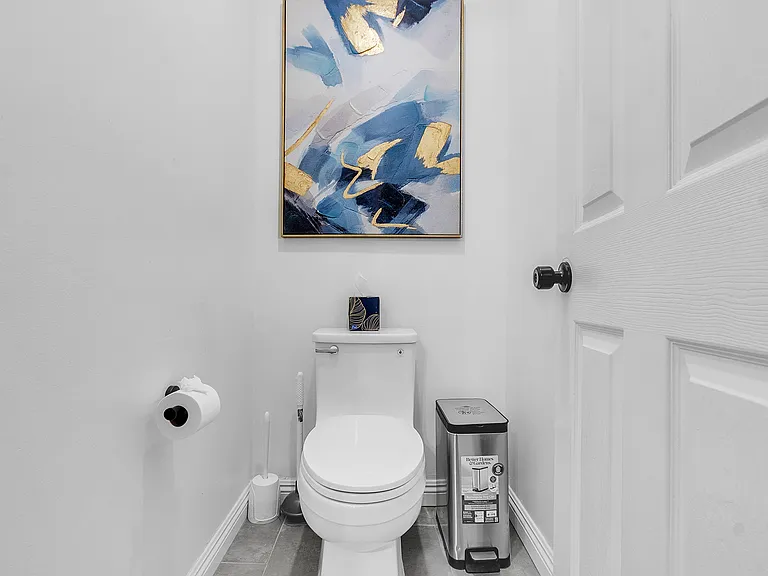 7650 Hedgington Dr — Photo 18