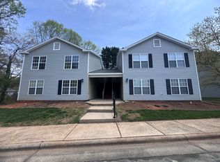15C Meadowood Glen Way, Greensboro, NC 27409