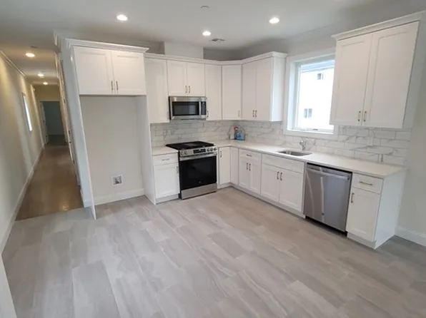 253 Van Pelt Ave, Staten Island, NY 10303
