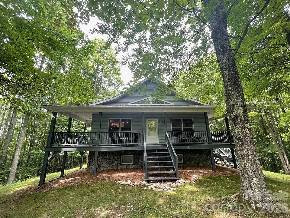 1st image of 700 Norton Fork Rd