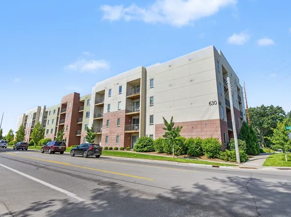 630 S Garfield Ave #303, Traverse City, MI 49686