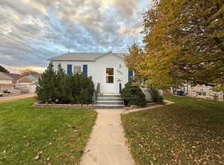 2429 Avenue H, Scottsbluff, NE 69361
