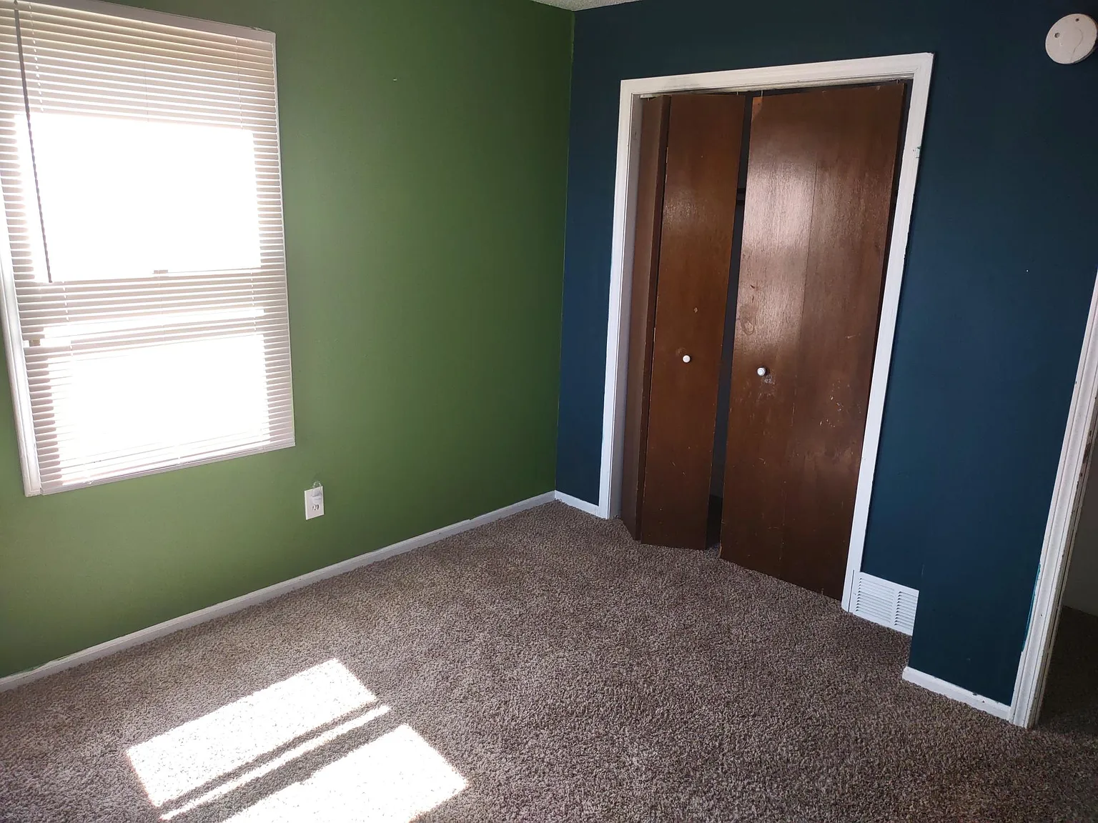 6120 Campus Park Dr SE — Photo 3