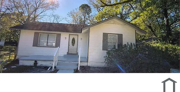 4 bed, 1850 sqft, $1,348 — Photo 1
