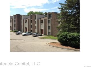 141 Burgundy Hill Ln, Middletown, CT 06457