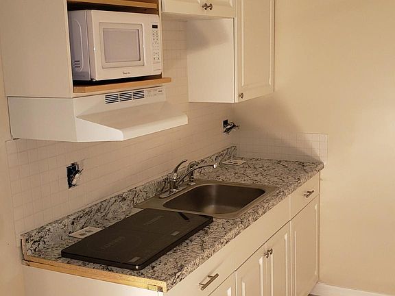 3rd image of 3413 N 52nd St #B