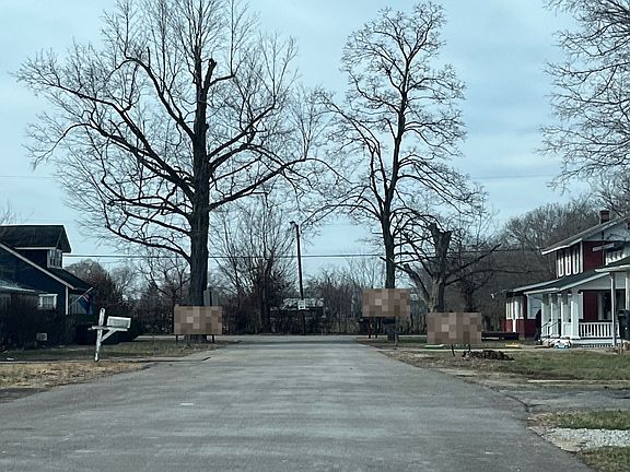 4th image of 6085 1st Ave