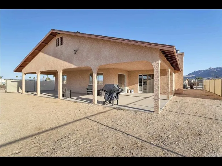 73596 Buena Vista Dr — Photo 28