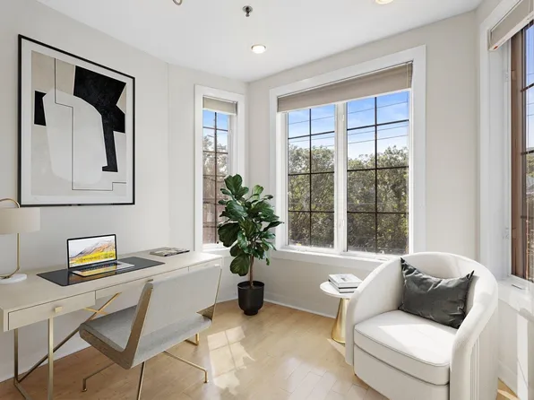 517 Jackson Street 201 image 3 of 18