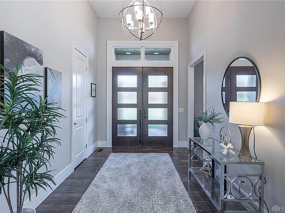 5th image of 7010 Hercules Way