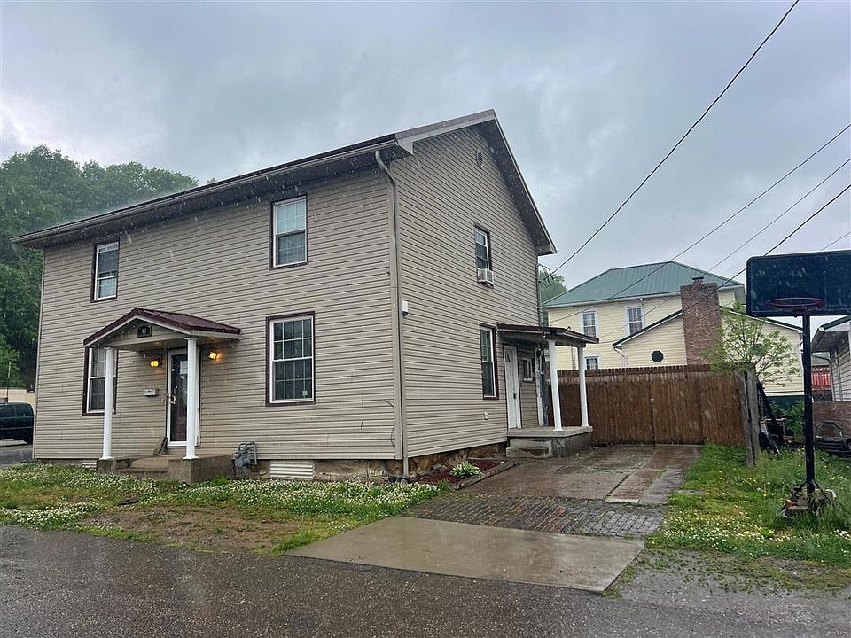 1st image of 94 Hudson St