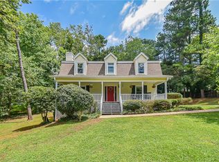 3651 Mitchell Lake Dr, Gainesville, GA 30506