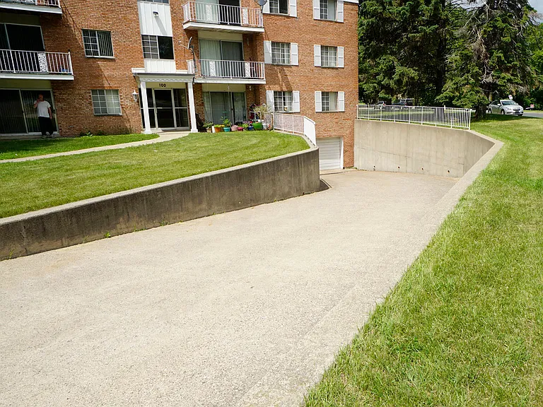 Charlton Park — Photo 28