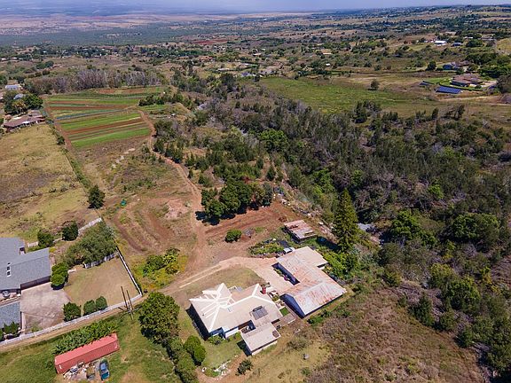 4th image of 302 Naalae Rd