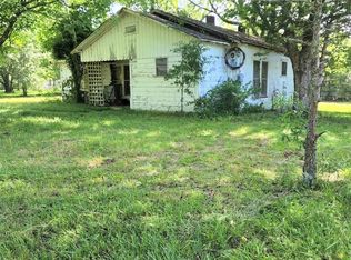 111 Polk St N, Mena, AR 71953