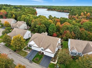 22 Cottage Cv, Plymouth, MA 02360