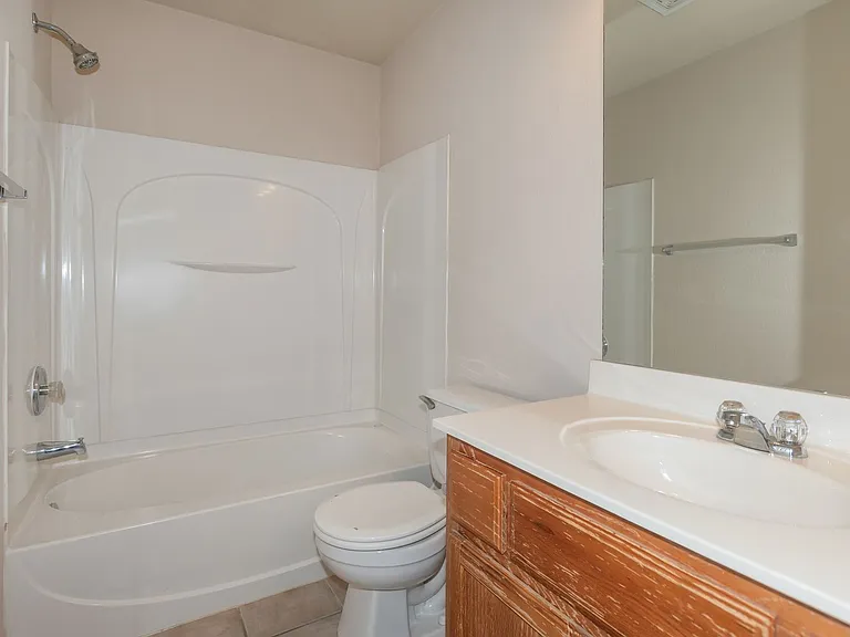 1612 Melissa Oaks Ln — Photo 23