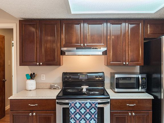 5th image of 3714 Prosper Dr