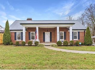 304 Barnes Mill Rd, Richmond, KY 40475