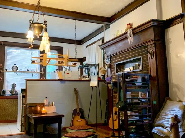 366 S Winebiddle St #3, Pittsburgh, PA 15224