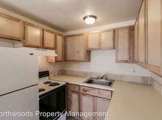 90 Lea Ave, Eugene, OR 97404