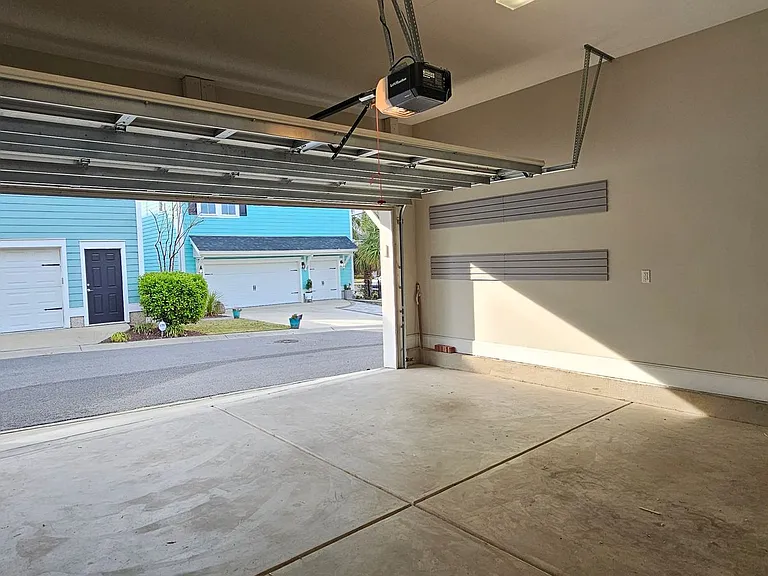 7710 Monarch Dr — Photo 92