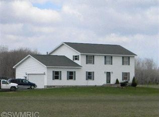 1005 N Custer Rd, Custer, MI 49405