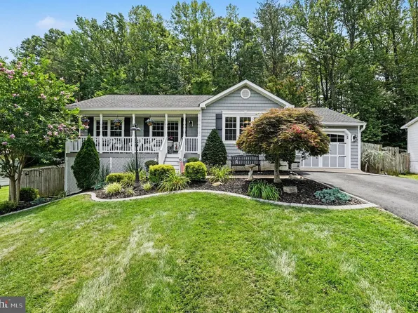 14 Rocky Stone Dr, Stafford, VA 22556
