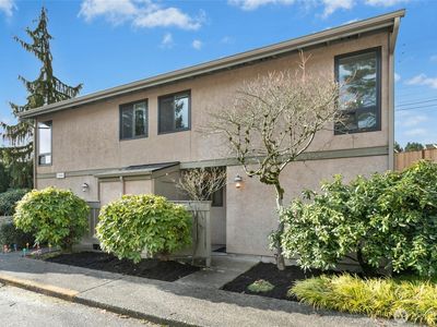 10002 NE 138th Place #T1, Kirkland, WA, 98034