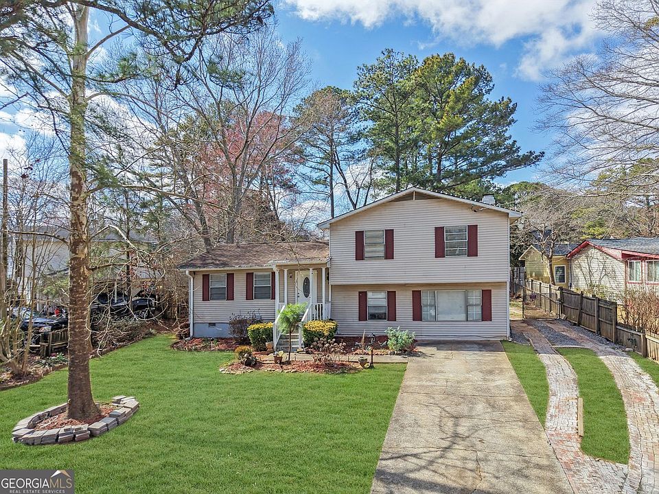 1st image of 2832 Shea Way SW