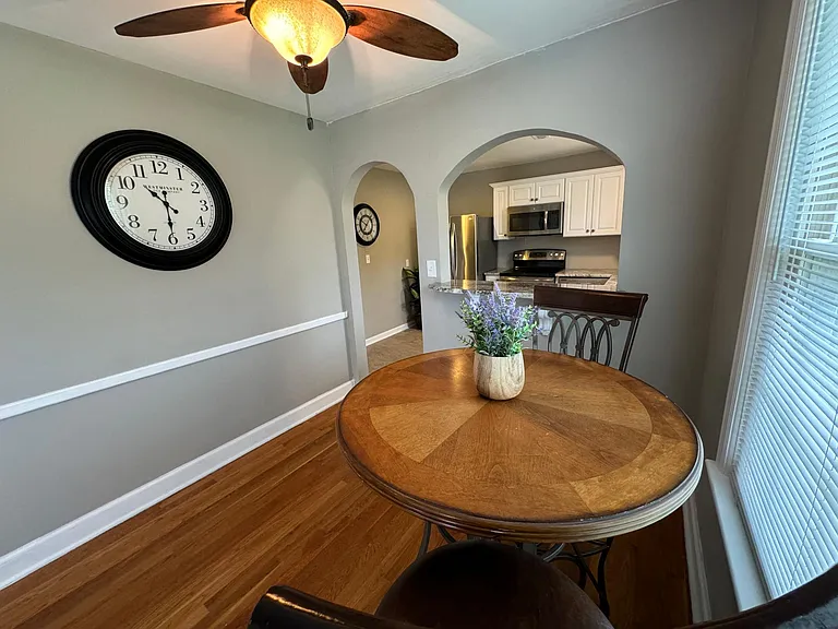 1024A Mitchell Rd — Photo 23