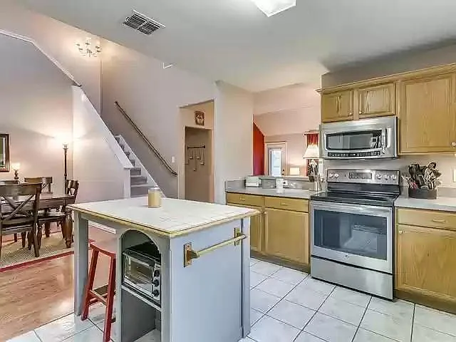 Another view of the kitchen
