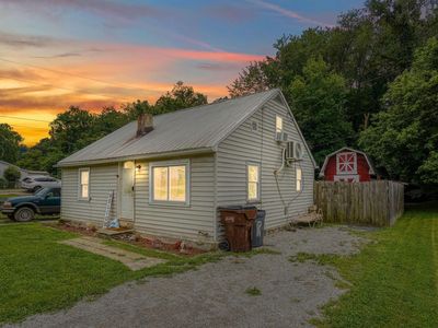 1233 Ohio Ave, Logan, OH, 43138