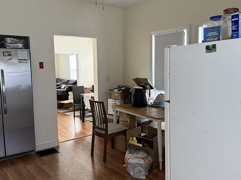 36-38 Marble St #36 — Photo 8